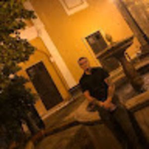 Meet your Posher, Christopher